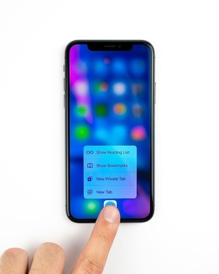 黑色智能手机 现代人的数字生活伴侣